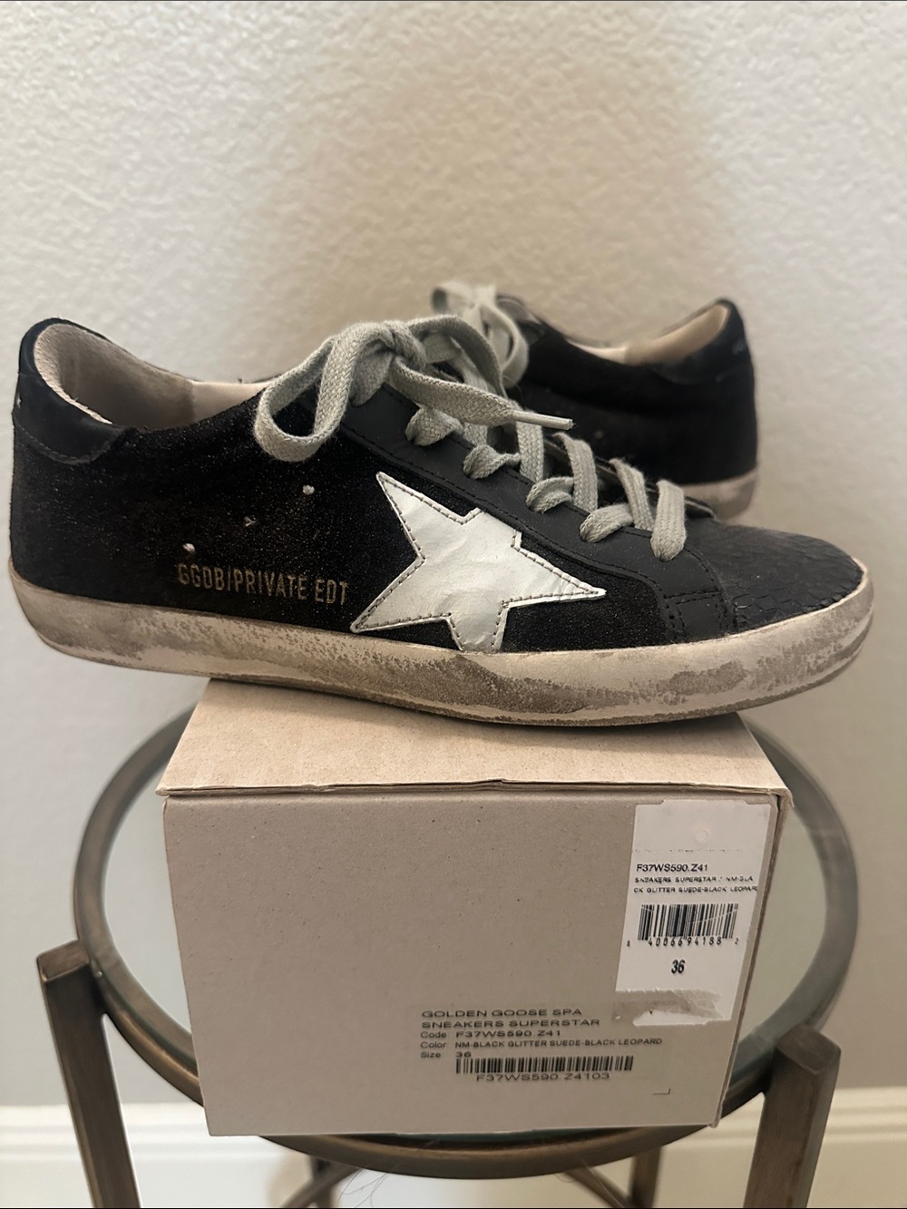 Golden Goose Women’sBlack Suede Sneaker with White Star